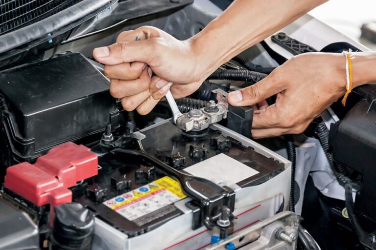 4 Rekomendasi Aki yang Bagus untuk Mobil Agya, Awet dan Kuat