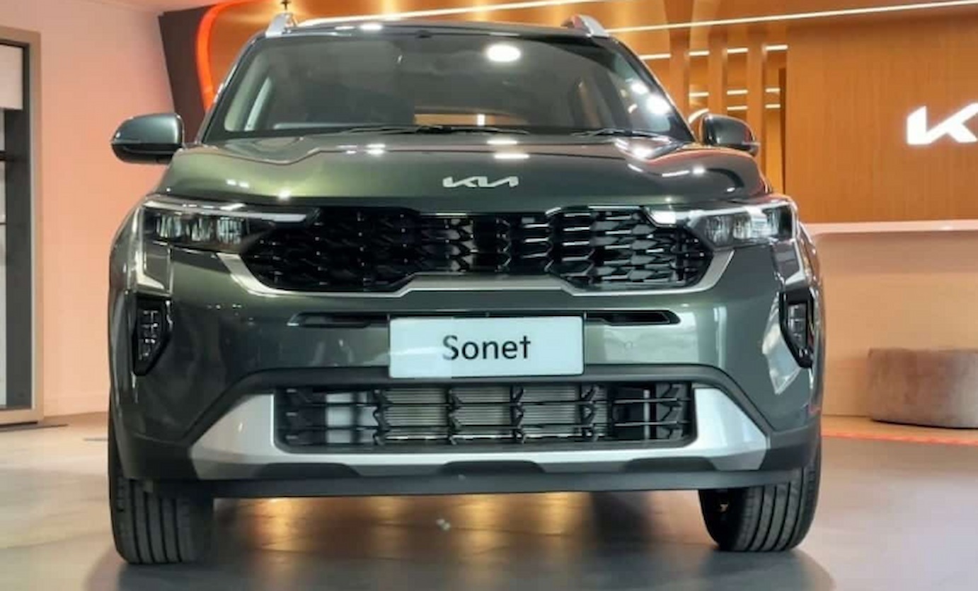 mobil Kia Sonet