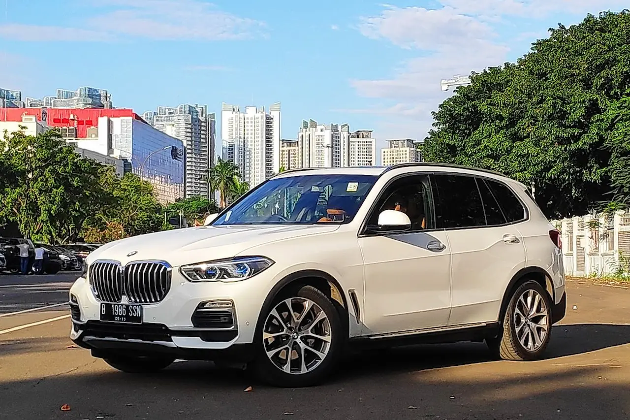 oli mobil BMW X5