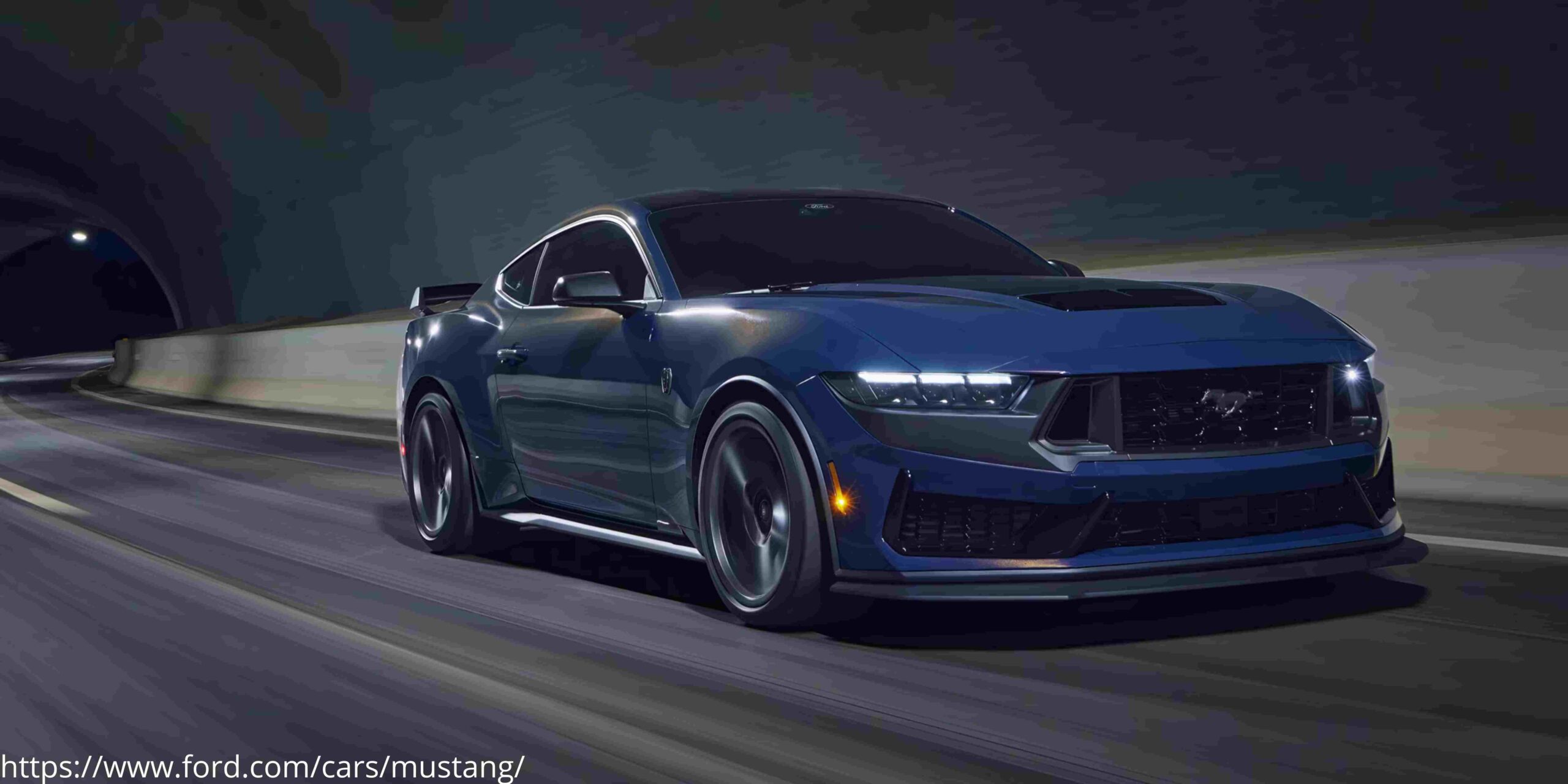 mobil ford mustang 2025