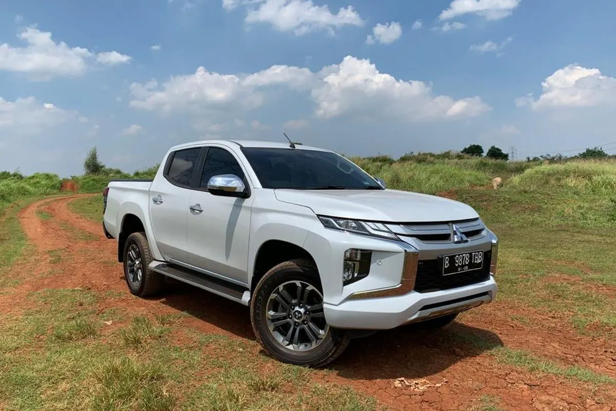 kapasitas oli mesin mitsubishi triton
